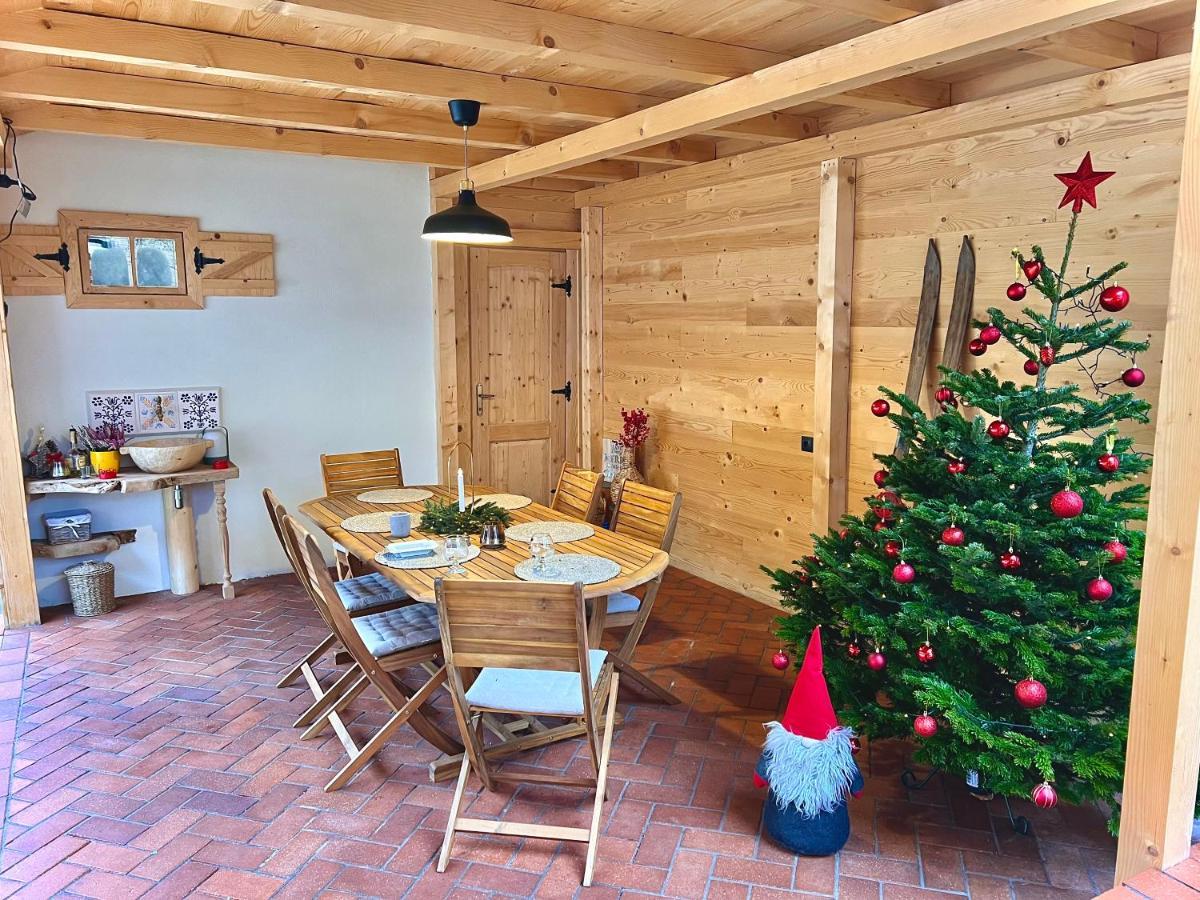 Victoria Gasthaus Rasnov - Charming Vacation House In Rasnov Kültér fotó